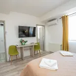 Liad Center 3*