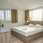Liad Center Hotel