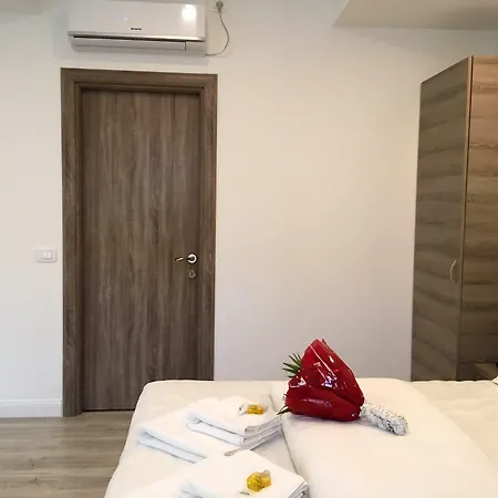 Liad Center 3*