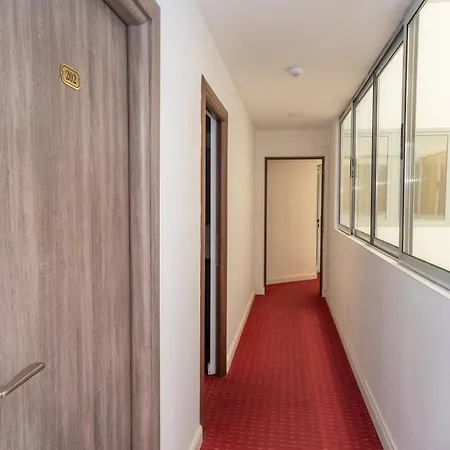 Liad Center 3*