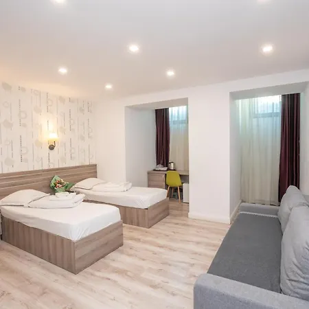 Liad Center 3* Bukareszt