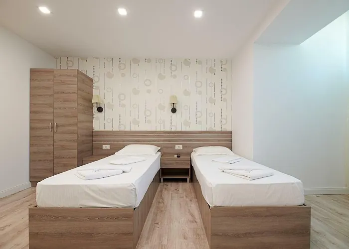 Liad Center Hotel 3*