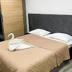 Liad Center בוקרשט