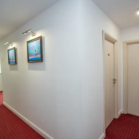 Hotel Liad Center