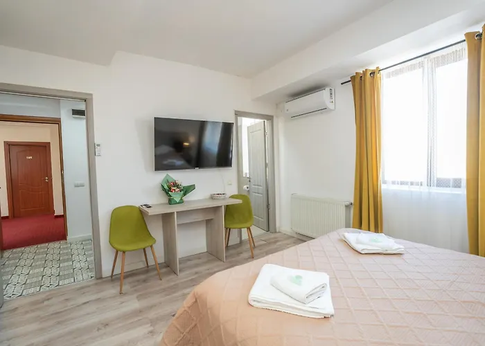 Liad Center 3*