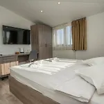 Liad Center Hotel 3*